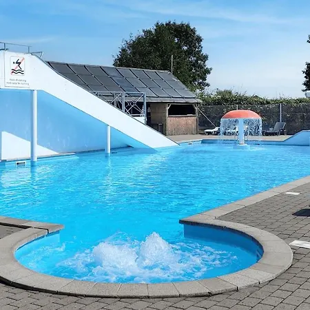 - Huette - Hytte, Chalé Svendborg